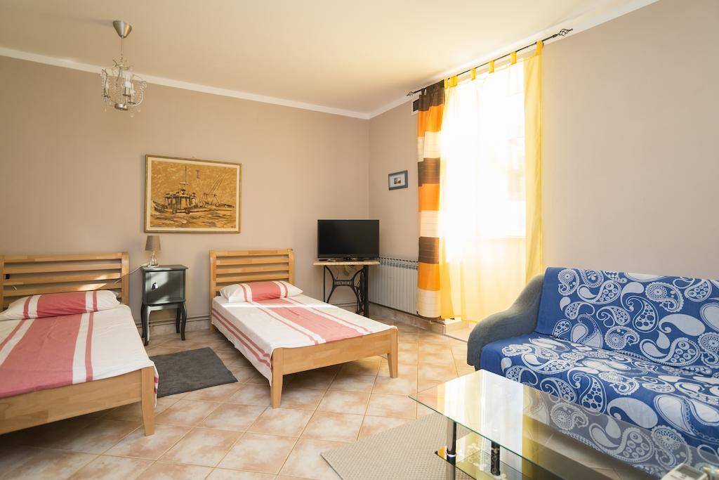 Apartments & Rooms Buoni Amici Murine Exteriér fotografie
