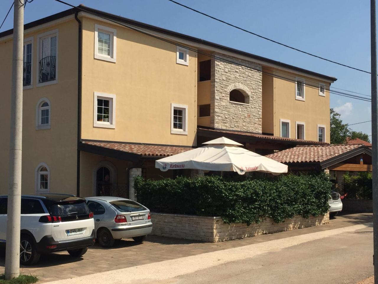 Apartments & Rooms Buoni Amici Murine Exteriér fotografie